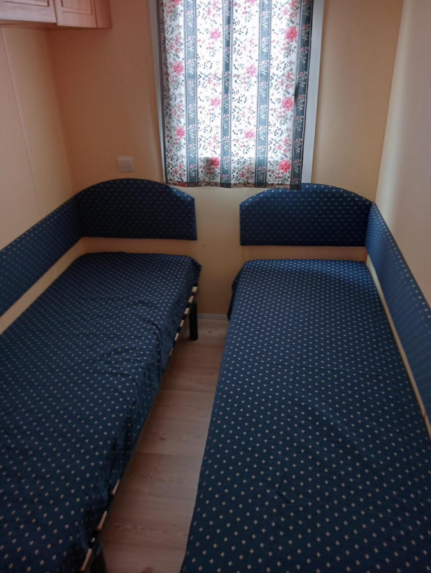 Bungalow Au Bord De La Piscine 4 Pers 5A Burinhosa المظهر الخارجي الصورة